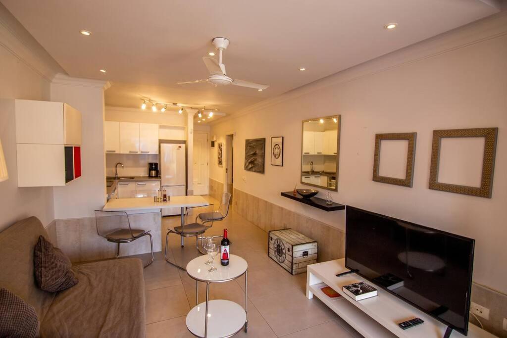 Donna Ida Apartment Costa Del Silencio Exteriör bild
